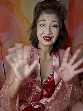 URAN429 online show from April 2026 05:39:01 PM