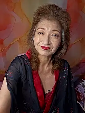 URAN429 online show from April 2026 05:37:01 PM