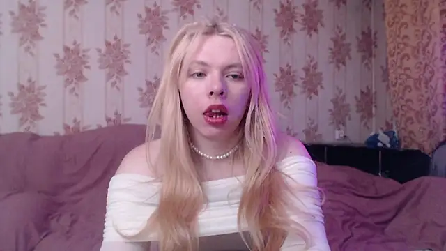 Cutie Bambi online show from February 2026 11:08:02 AM