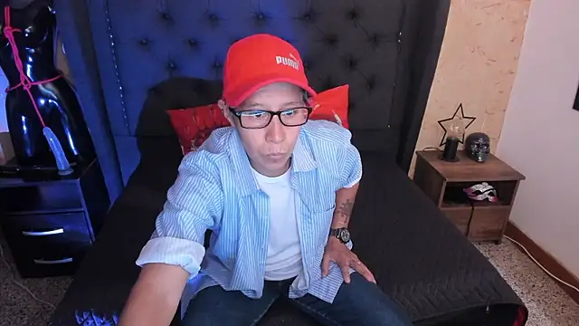 Kali Panther online show from March 2026 07:41:02 PM