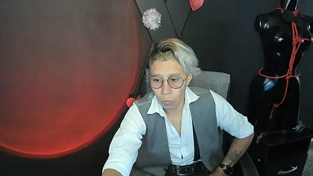 Snapshot of Kali_Panther chatting on February 2026 01:43:01 PM Kali Panther online show from February 2026 01:43:01 PM