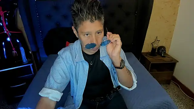 Kali Panther online show from April 2026 06:12:02 PM