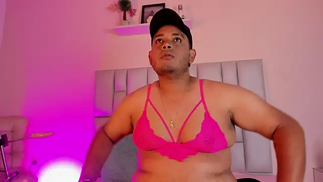 Snapshot of jay_kross1 chatting on February 2026 01:16:02 AM jay kross1 online show from February 2026 01:16:02 AM