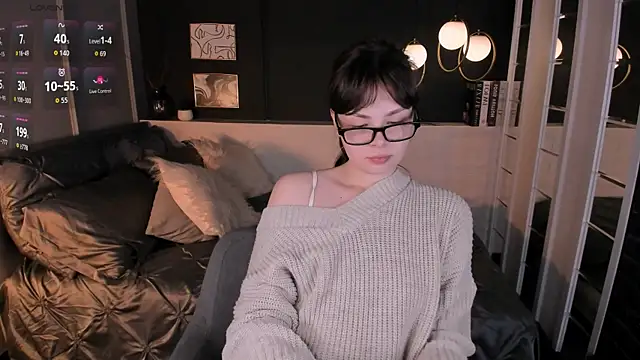 Maykinkya online show from May 2026 01:58:02 PM