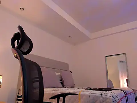 chris morgan7 online show from February 2026 11:15:02 PM