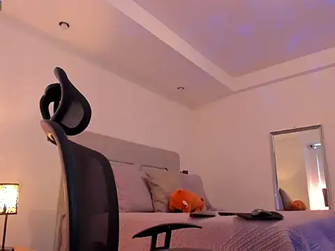 chris morgan7 online show from February 2026 07:32:02 PM