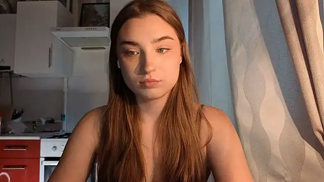 LissaBliss online show from May 2026 02:23:02 PM
