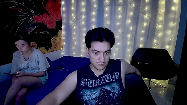 RoseSinsDonViktor online show from April 2026 08:15:01 PM