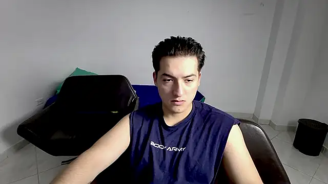 Snapshot of RoseSinsDonViktor chatting on February 2026 10:15:02 AM RoseSinsDonViktor online show from February 2026 10:15:02 AM