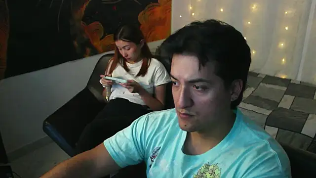 RoseSinsDonViktor online show from April 2026 08:35:01 PM