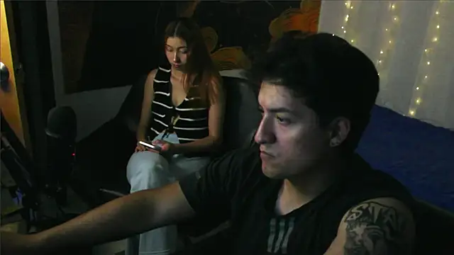 Snapshot of RoseSinsDonViktor chatting on July 2026 12:35:02 AM RoseSinsDonViktor online show from July 2026 12:35:02 AM