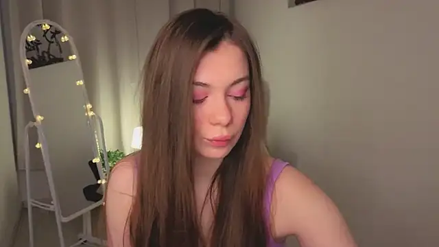 SiennaSayss online show from February 2026 05:51:01 AM