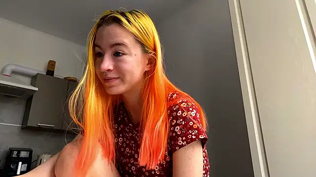 EmilyHein online show from February 2026 06:24:02 AM