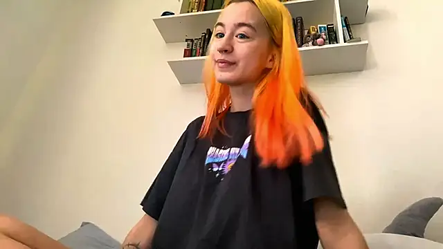 EmilyHein online show from February 2026 06:10:02 AM