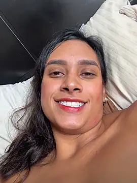 LunaHeat online show from March 2026 06:17:02 PM