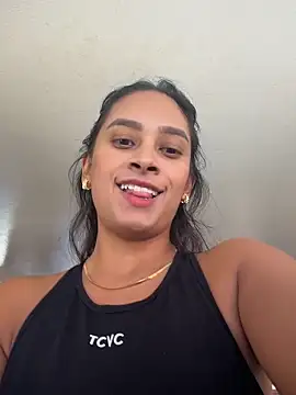 Snapshot of LunaHeat chatting on February 2026 03:22:01 PM LunaHeat online show from February 2026 03:22:01 PM