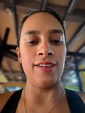 Snapshot of LunaHeat chatting on February 2026 02:47:02 PM LunaHeat online show from February 2026 02:47:02 PM