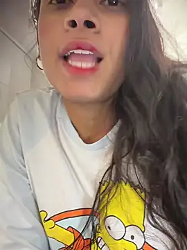 Snapshot of LunaHeat chatting on February 2026 05:42:02 PM LunaHeat online show from February 2026 05:42:02 PM