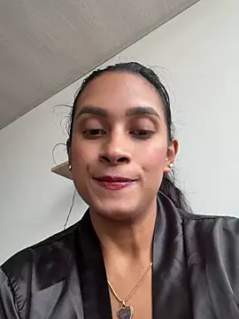 LunaHeat online show from May 2026 03:09:01 PM