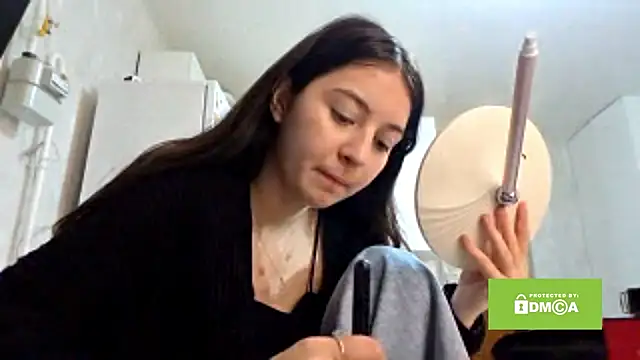 ZyntraLoom online show from February 2026 12:59:02 PM