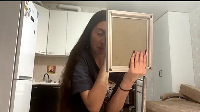 ZyntraLoom online show from February 2026 12:58:02 PM