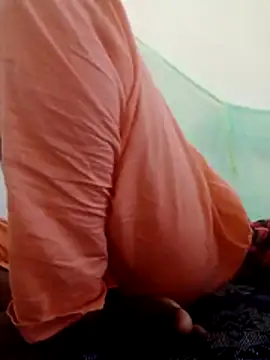 Snapshot of Toma7890 chatting on February 2026 01:50:02 AM Toma7890 online show from February 2026 01:50:02 AM