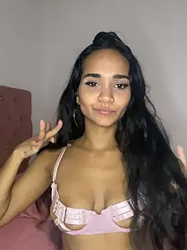 Maria x Alejandra online show from March 2026 12:57:01 PM