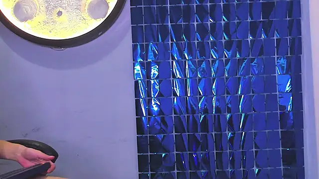 Snapshot of Bennet-Gray chatting on March 2026 04:23:01 AM Bennet-Gray online show from March 2026 04:23:01 AM