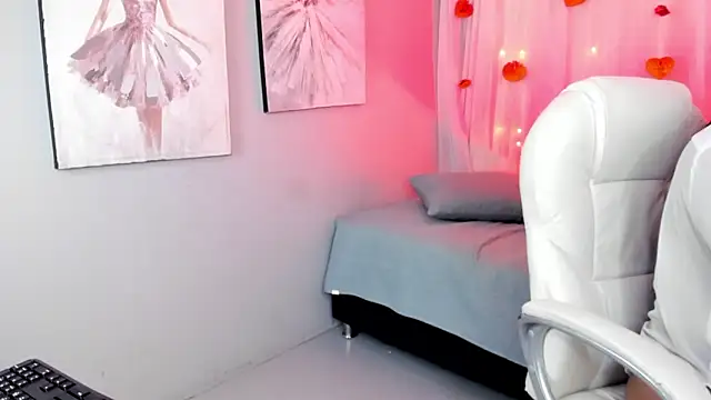 blush bloom online show from February 2026 09:12:01 PM