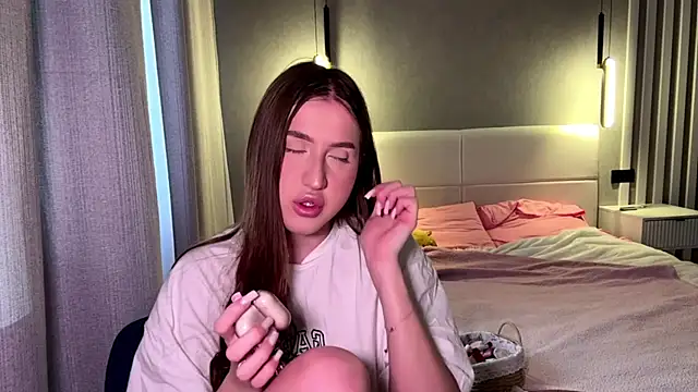 Snapshot of RizzaSoftChaos chatting on February 2026 07:41:01 AM RizzaSoftChaos online show from February 2026 07:41:01 AM