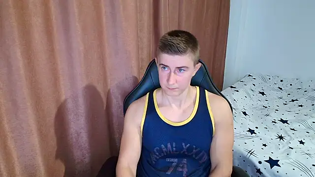 Snapshot of TodMusclePower9 chatting on February 2026 05:26:01 AM TodMusclePower9 online show from February 2026 05:26:01 AM