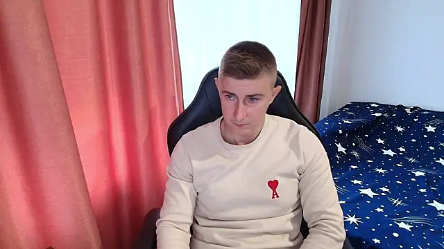 Snapshot of TodMusclePower9 chatting on February 2026 09:43:02 AM TodMusclePower9 online show from February 2026 09:43:02 AM