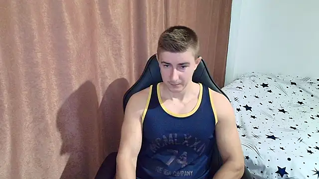 Snapshot of TodMusclePower9 chatting on February 2026 05:38:02 AM TodMusclePower9 online show from February 2026 05:38:02 AM