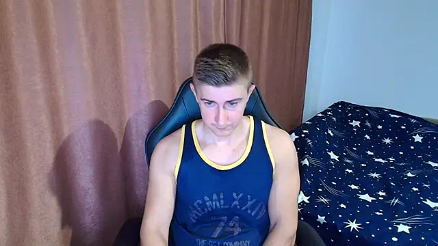 Snapshot of TodMusclePower9 chatting on February 2026 04:22:02 AM TodMusclePower9 online show from February 2026 04:22:02 AM