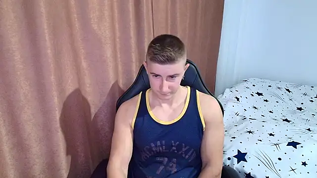 Snapshot of TodMusclePower9 chatting on February 2026 04:47:02 AM TodMusclePower9 online show from February 2026 04:47:02 AM