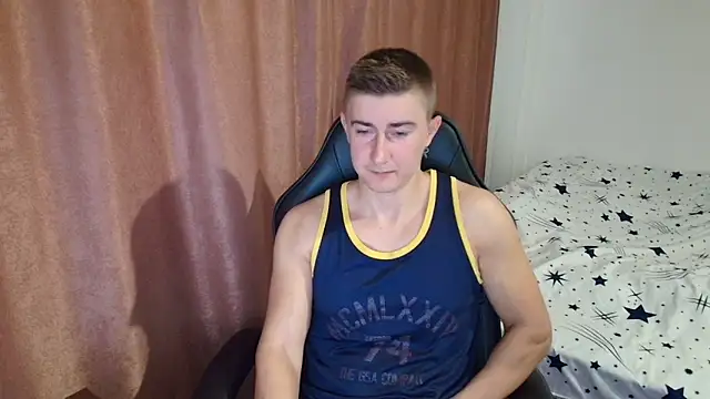 Snapshot of TodMusclePower9 chatting on February 2026 04:12:02 AM TodMusclePower9 online show from February 2026 04:12:02 AM