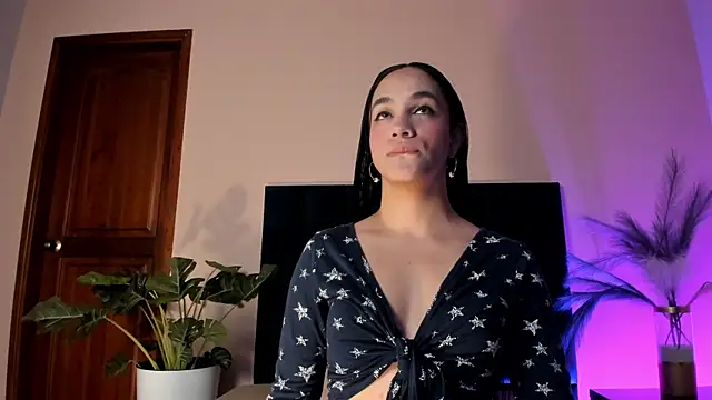 Snapshot of CelesteQueeen chatting on March 2026 11:54:01 AM CelesteQueeen online show from March 2026 11:54:01 AM