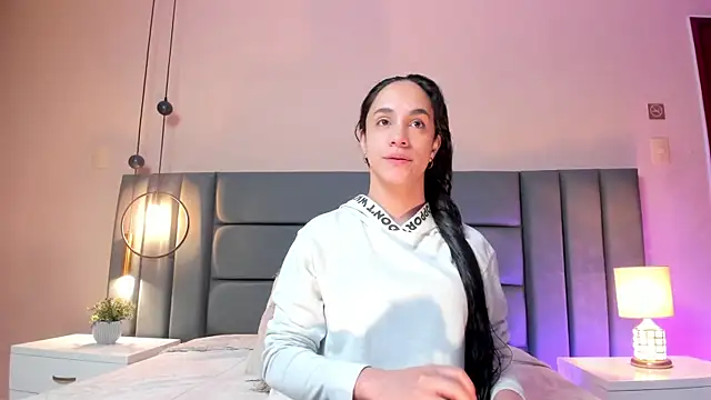 Snapshot of CelesteQueeen chatting on February 2026 11:51:01 AM CelesteQueeen online show from February 2026 11:51:01 AM