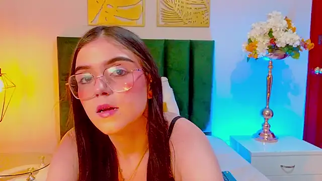 KeniaCarterr online show from February 2026 02:00:02 AM