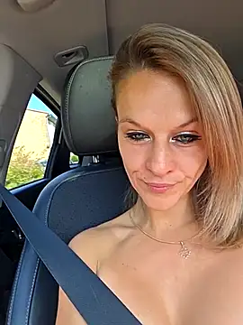 Snapshot of Couple-Kiwii-Orchidee-Boy chatting on July 2026 08:14:01 AM Couple-Kiwii-Orchidee-Boy online show from July 2026 08:14:01 AM