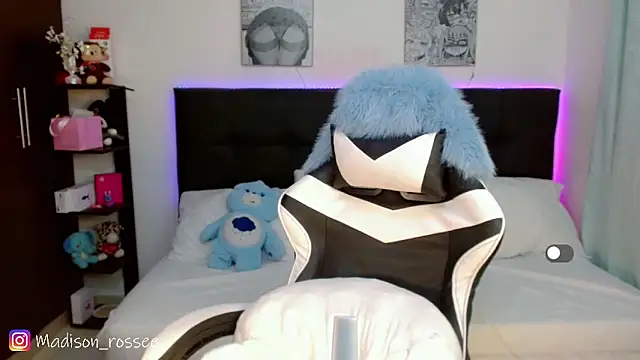 Madison Rossee online show from March 2026 09:10:01 PM