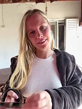 Ellie-rosee online show from March 2026 09:44:02 AM