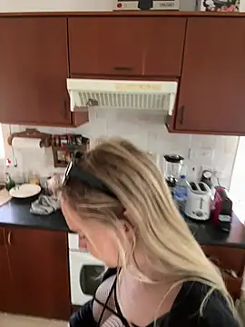 Ellie-rosee online show from February 2026 06:57:02 AM