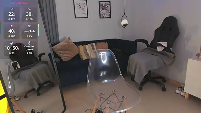 Luna tagliaferri online show from May 2026 09:00:01 PM