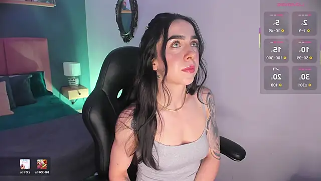Luna tagliaferri online show from May 2026 08:42:02 PM