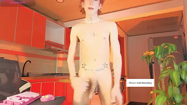 golden twink  online show from February 2026 06:24:01 AM