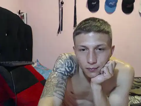 Cronos Hot 8 online show from February 2026 10:53:01 PM