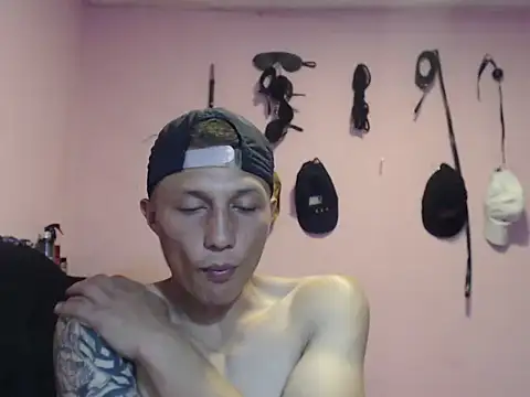 Cronos Hot 8 online show from March 2026 10:32:01 PM