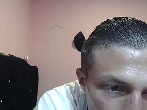 Cronos Hot 8 online show from February 2026 07:02:02 PM