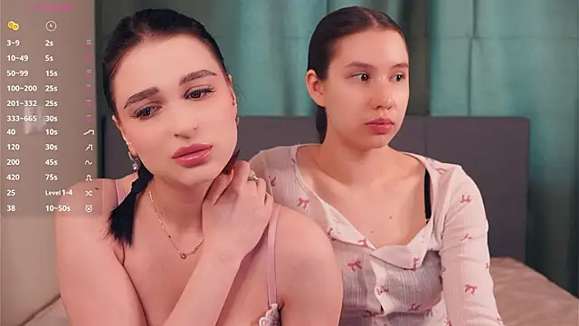 Snapshot of ZofiaSoshnik chatting on March 2026 07:03:02 AM ZofiaSoshnik online show from March 2026 07:03:02 AM